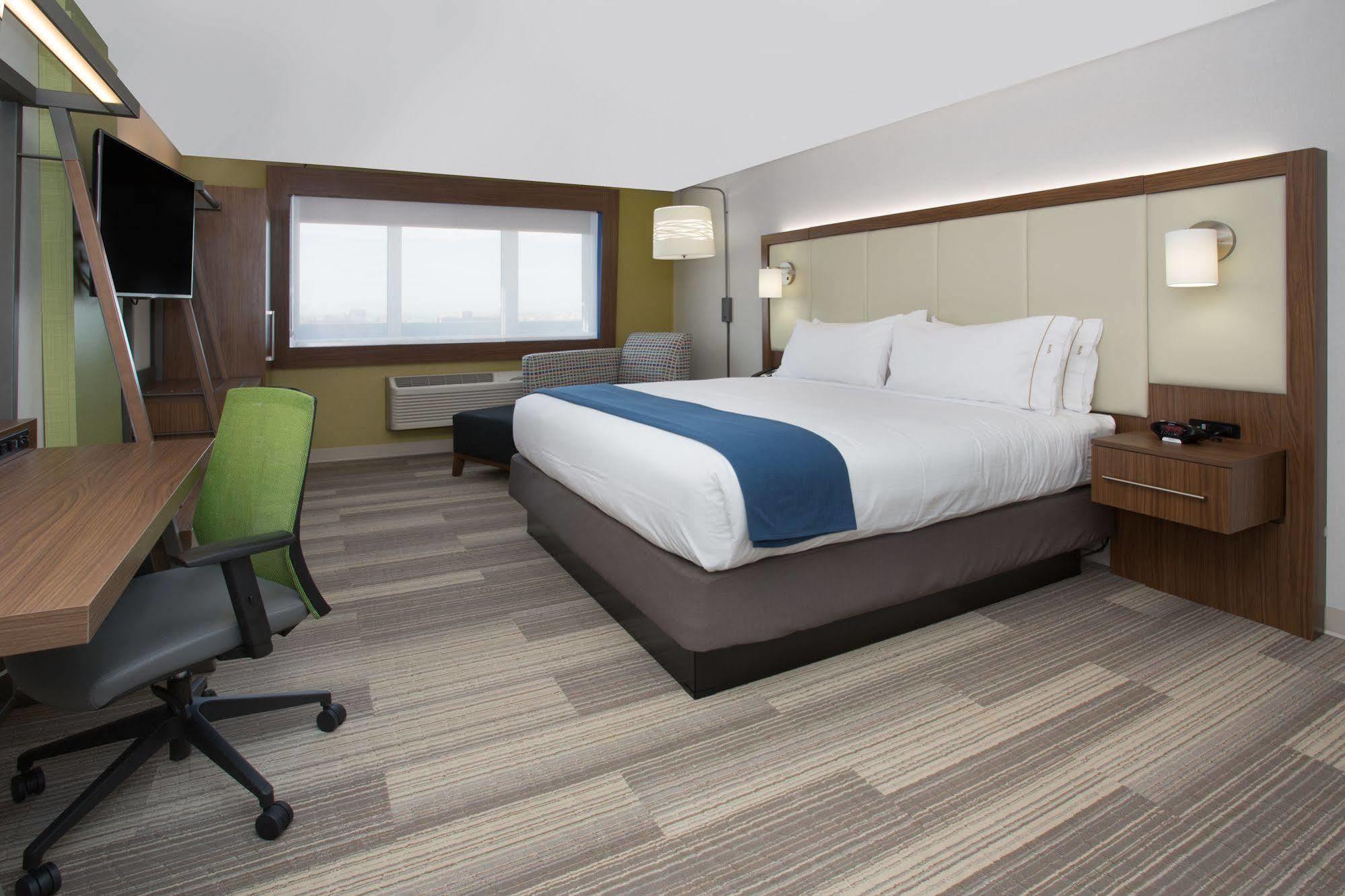 Holiday Inn Express & Suites Owings Mills-Baltimore Area By Ihg Exterior photo